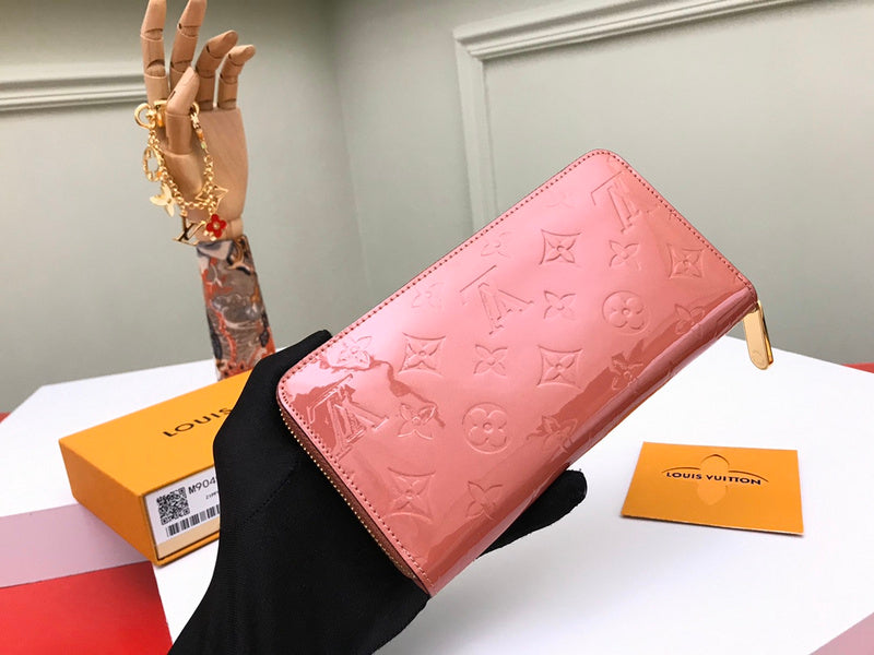COZY - LOV Wallets - 393