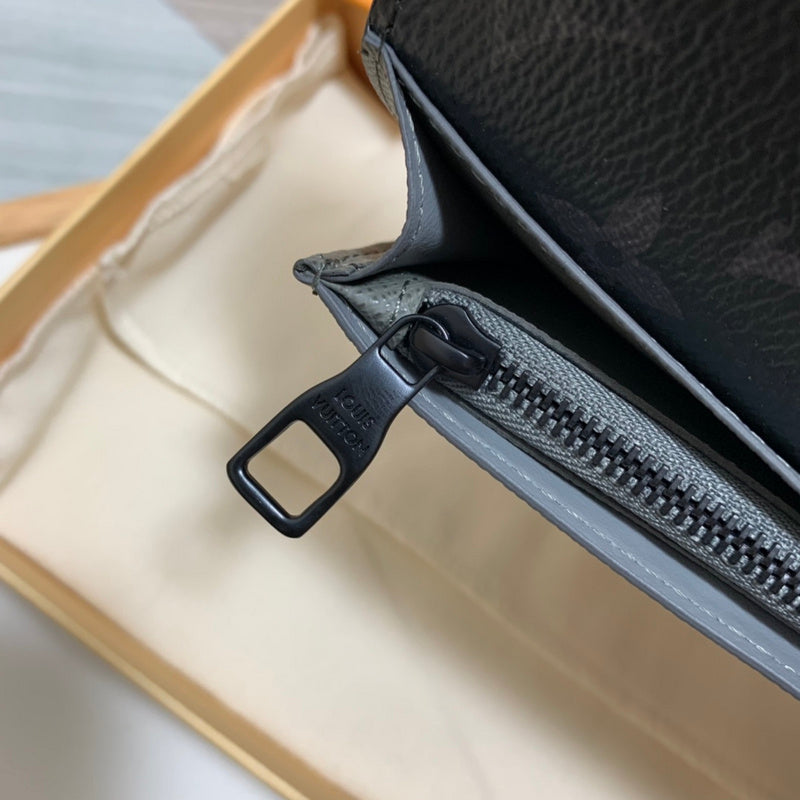 COZY BAGS - LOV Wallets - 560