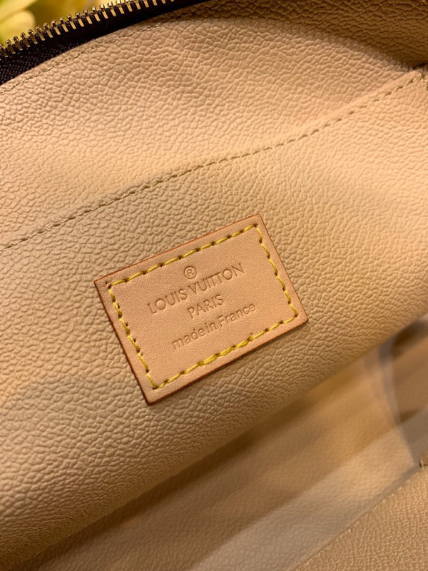 COZY - LV Bags - 4016