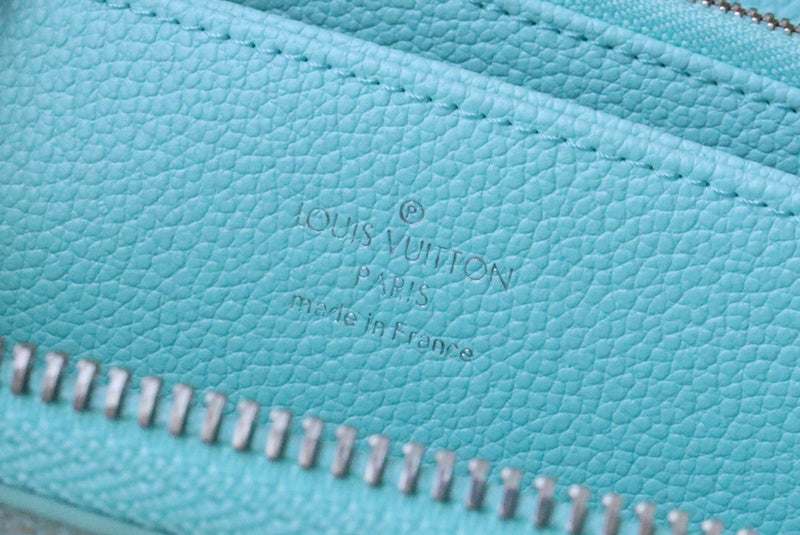 COZY BAGS - LOV Wallets - 500