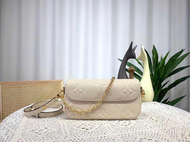 JB - LOV Lady Bags - 185