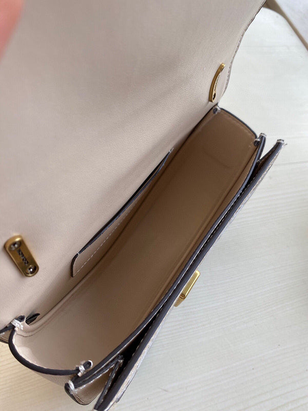 COZY BAGS - CAH Bags - 390