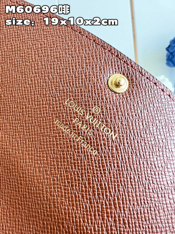 COZY - LOV Wallets - 349