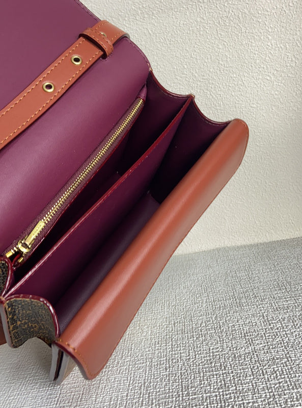 COZY - CAH Bags - 028