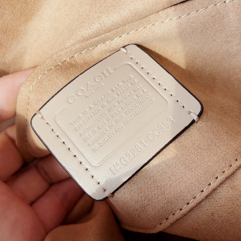 COZY - CAH Bags - 567