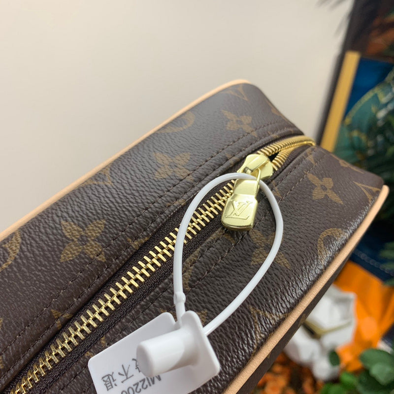 COZY - LOV Wallets - 368