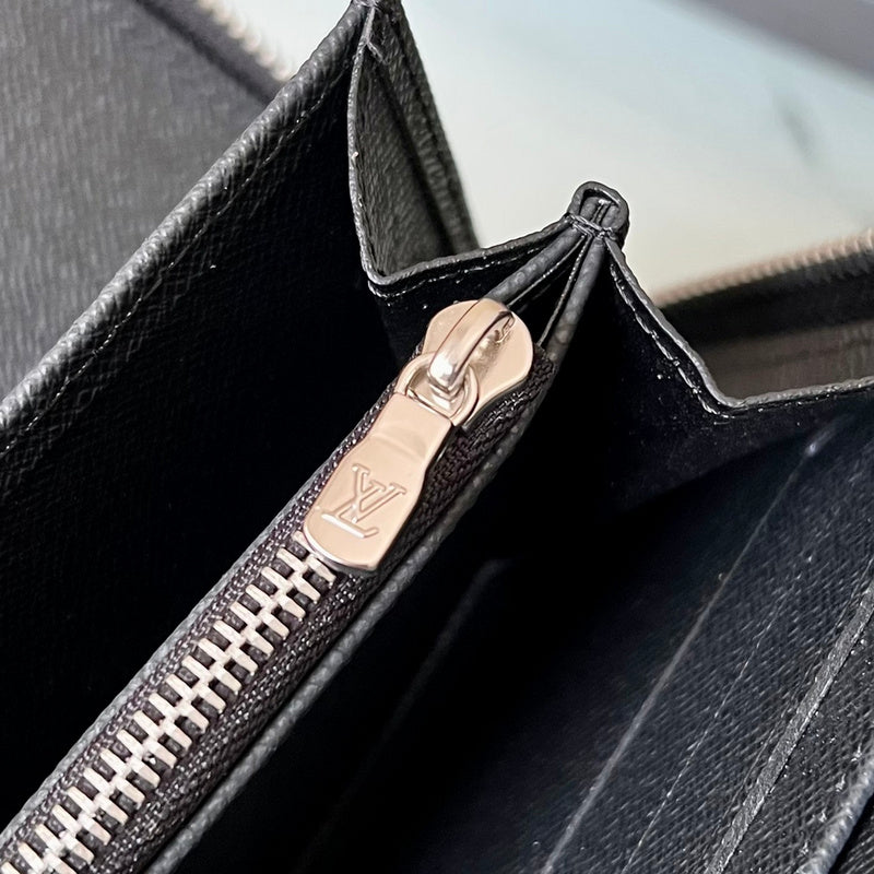 COZY - LOV Wallets - 433