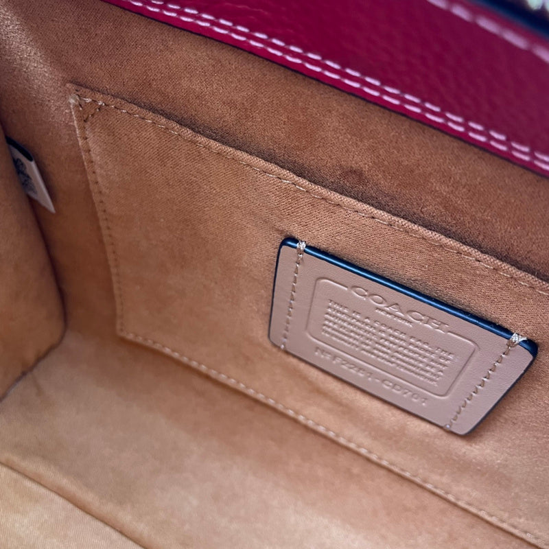COZY - CAH Bags - 568