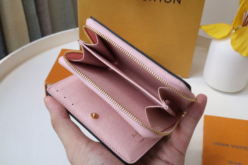 COZY - LOV Wallets - 480