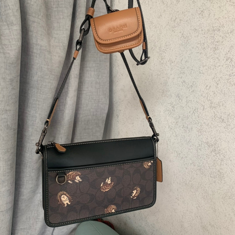 COZY - CAH Bags - 577