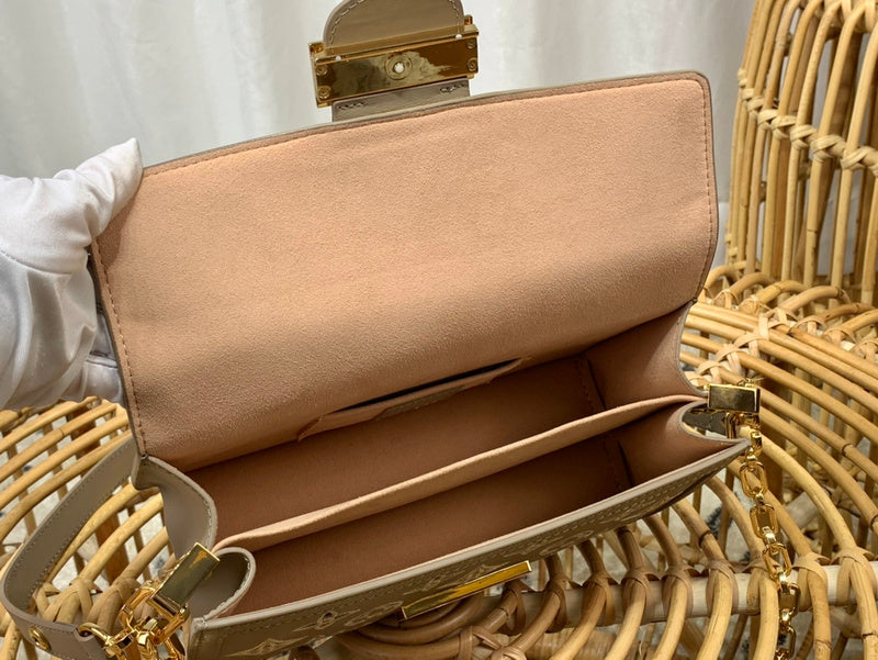 JB - LOV Lady Bags - 393