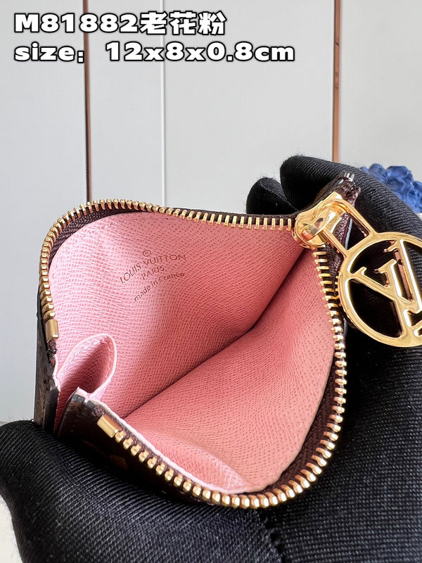 COZY - LOV Wallets - 087