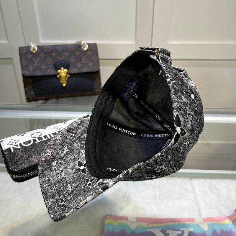 COZY BAGS - LOV Hats & Caps - 004