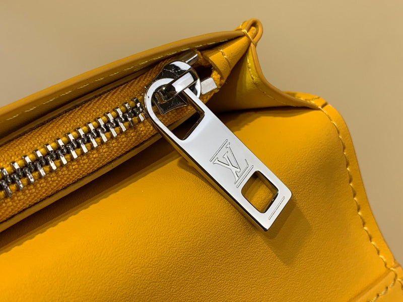 COZY - LOV Wallets - 218