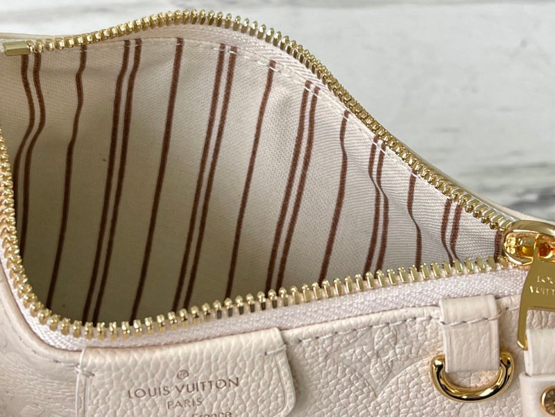 COZY - LOV Lady Bags - 685