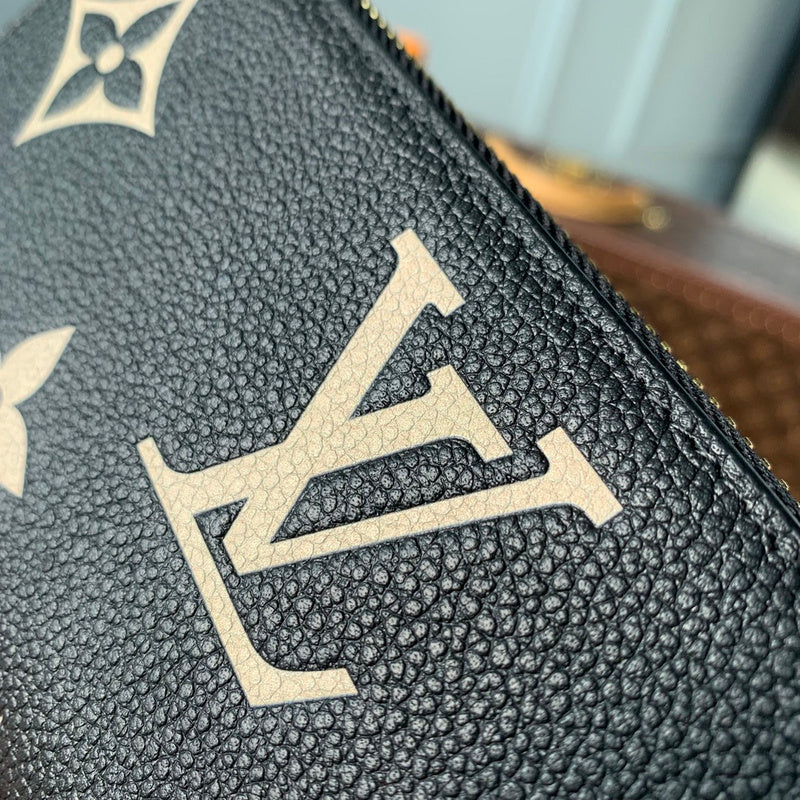 COZY - LOV Wallets - 140