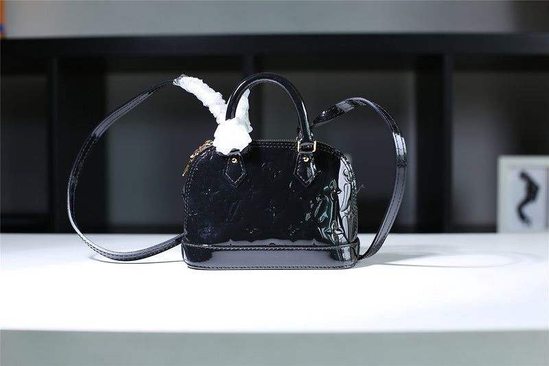 COZY - LOV Lady Bags - 1903