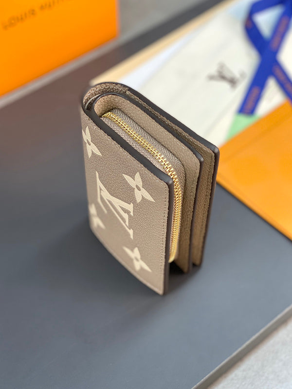 COZY - LOV Wallets - 025