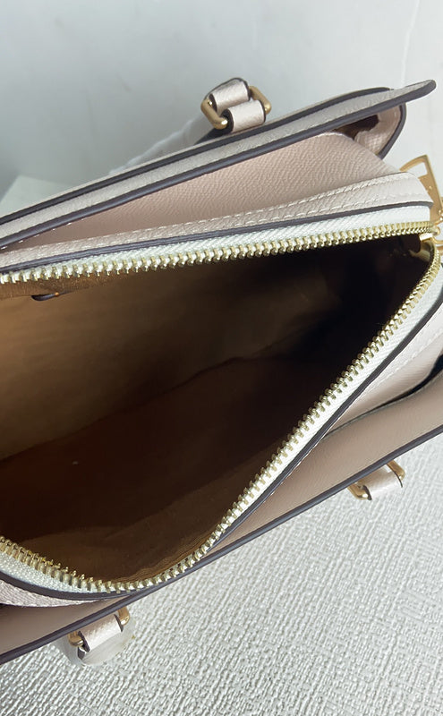 COZY - CAH Bags - 096