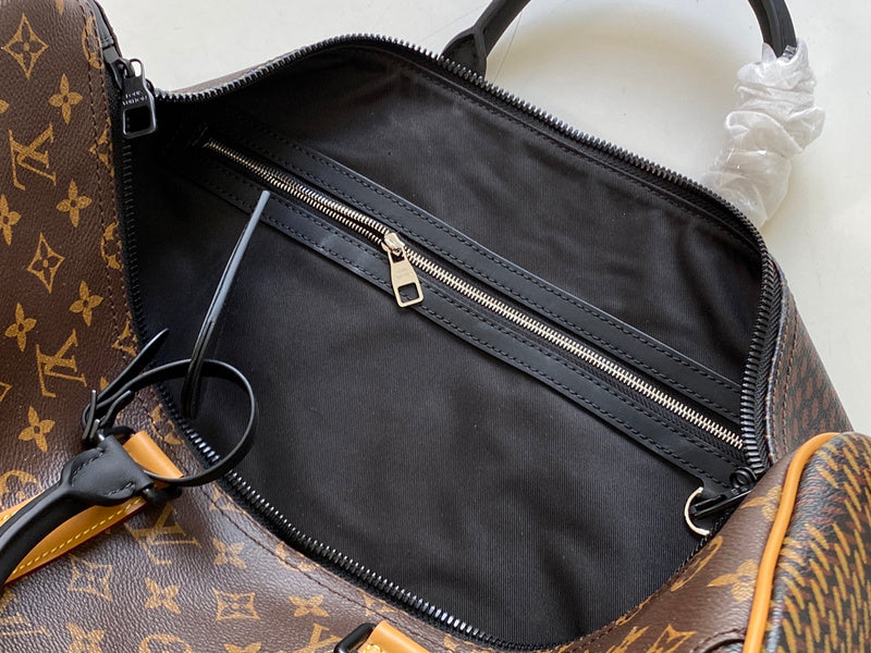 JB - LOV Travel Bags - 210