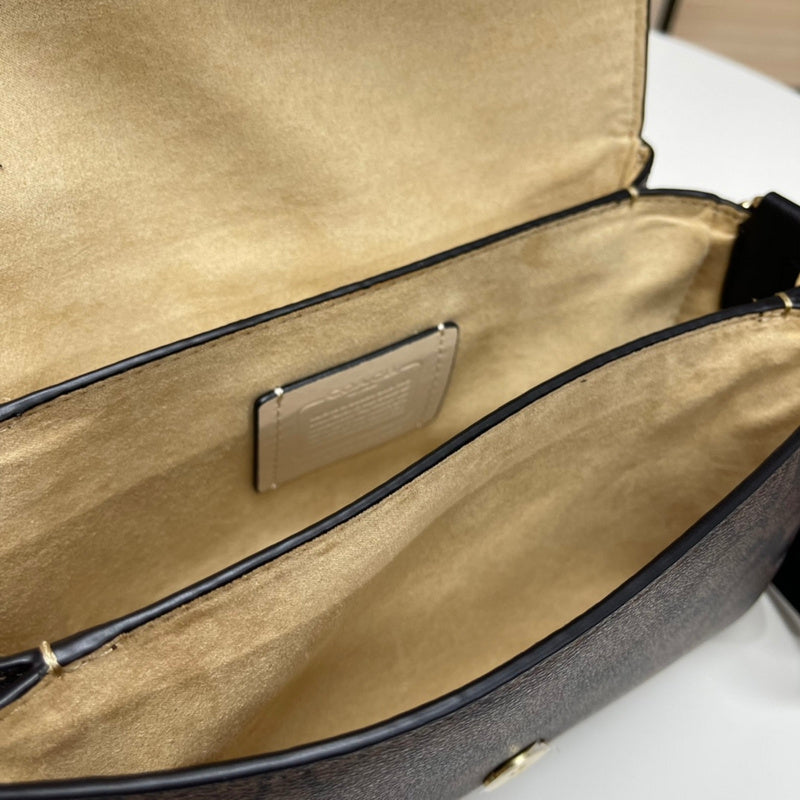 COZY - CAH Bags - 580