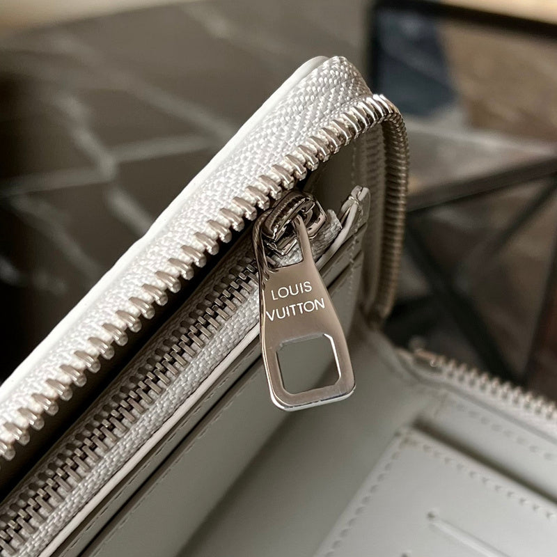 COZY - LOV Wallets - 033