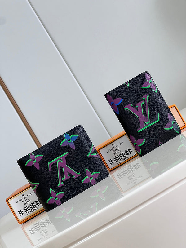 COZY - LOV Wallets - 148