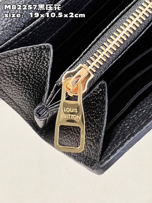 COZY - LOV Wallets - 193