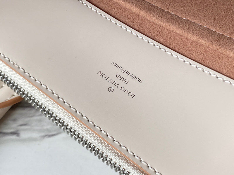 COZY - LV Bags - 3735