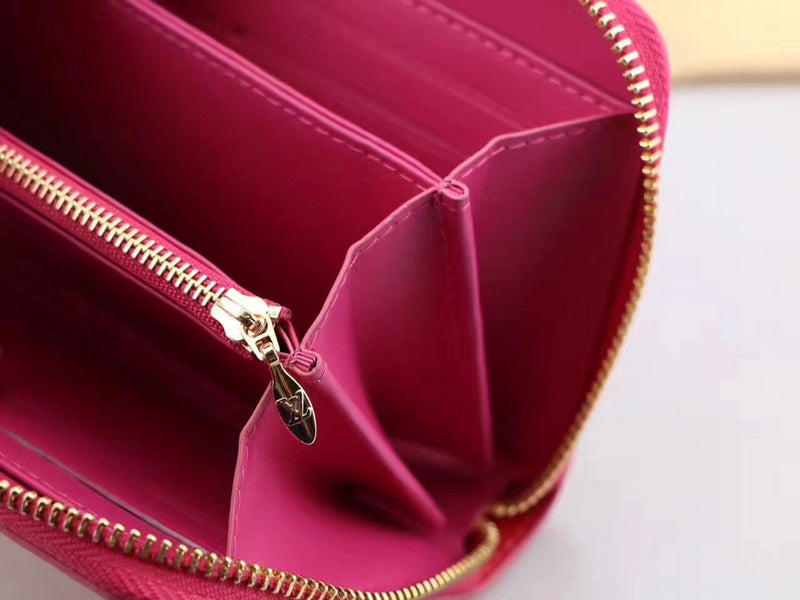 COZY BAGS - LOV Wallets - 684