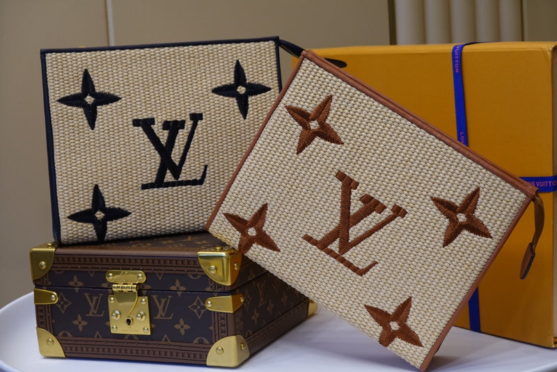 COZY - LOV Wallets - 225