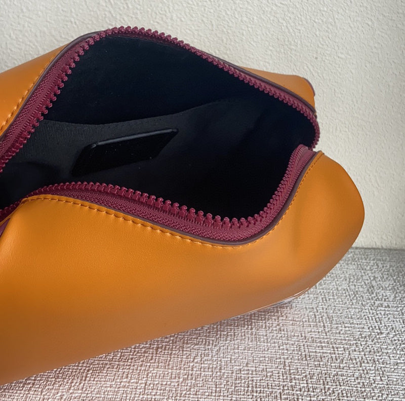 COZY - CAH Bags - 089