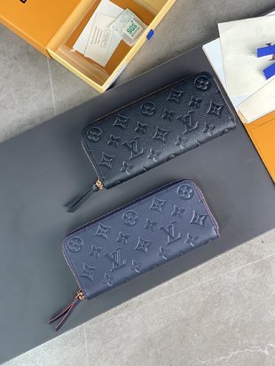 COZY - LOV Wallets - 174