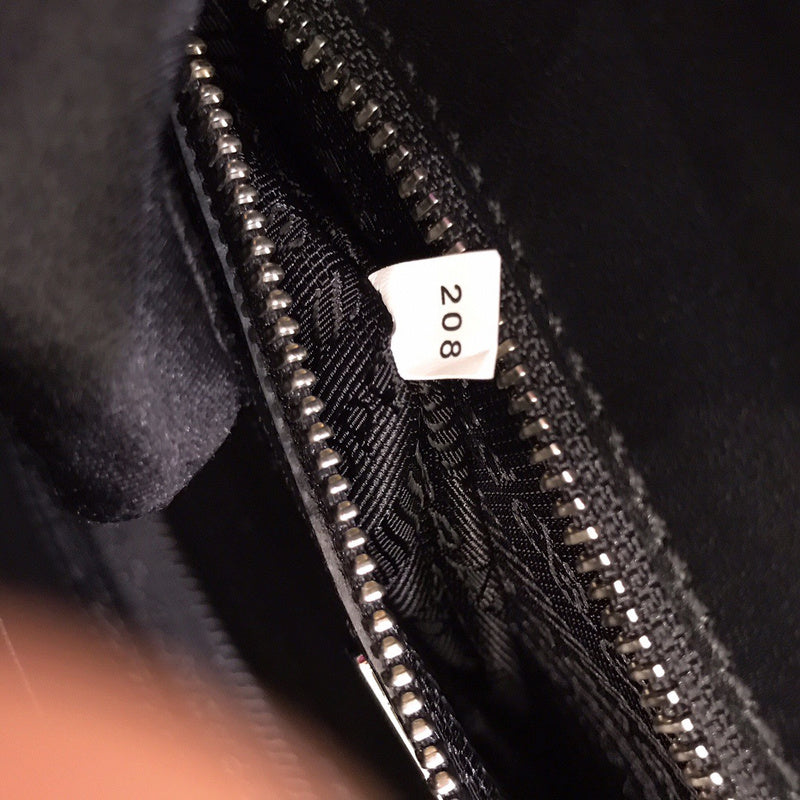 COZY BAGS - PD Wallets - 040
