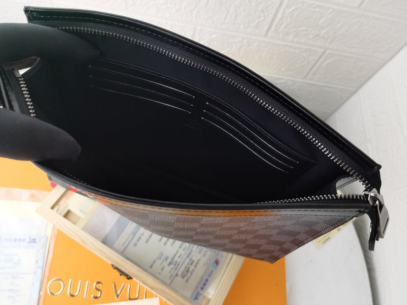 COZY BAGS - LOV Wallets - 665
