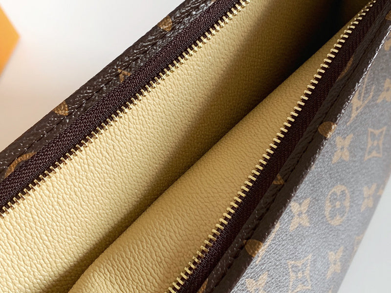 COZY BAGS - LOV Wallets - 659
