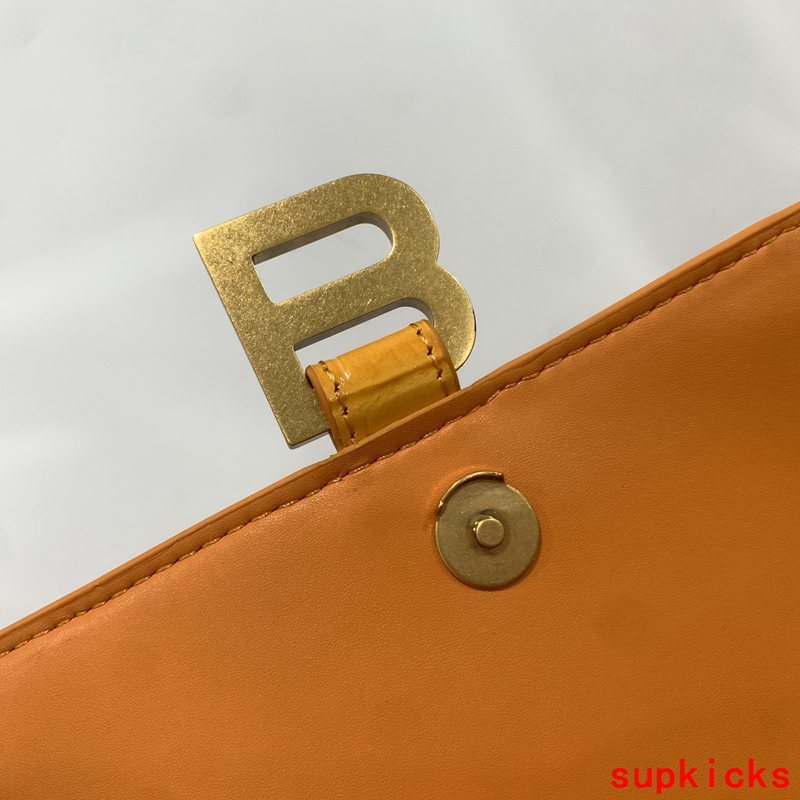 COZY BAGS - BG Hourglass Bags - 138
