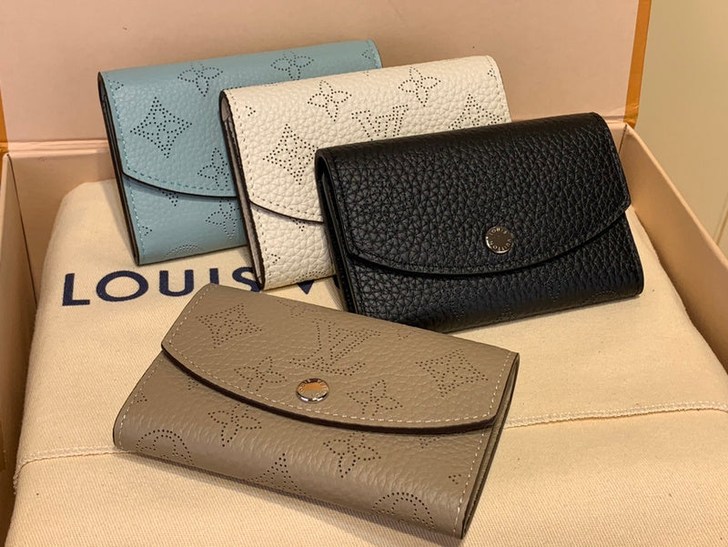 COZY - LOV Wallets - 381