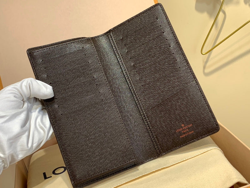 COZY - LOV Wallets - 465