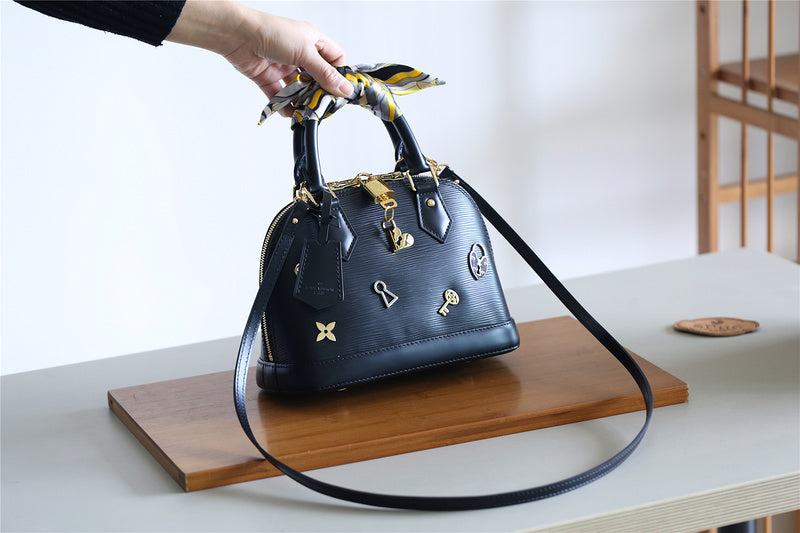 COZY - LOV Lady Bags - 1854