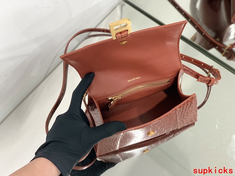 COZY BAGS - BG Hourglass Bags - 148