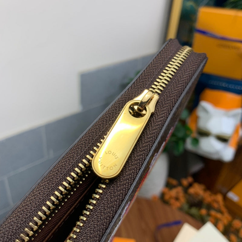 COZY BAGS - LOV Wallets - 557