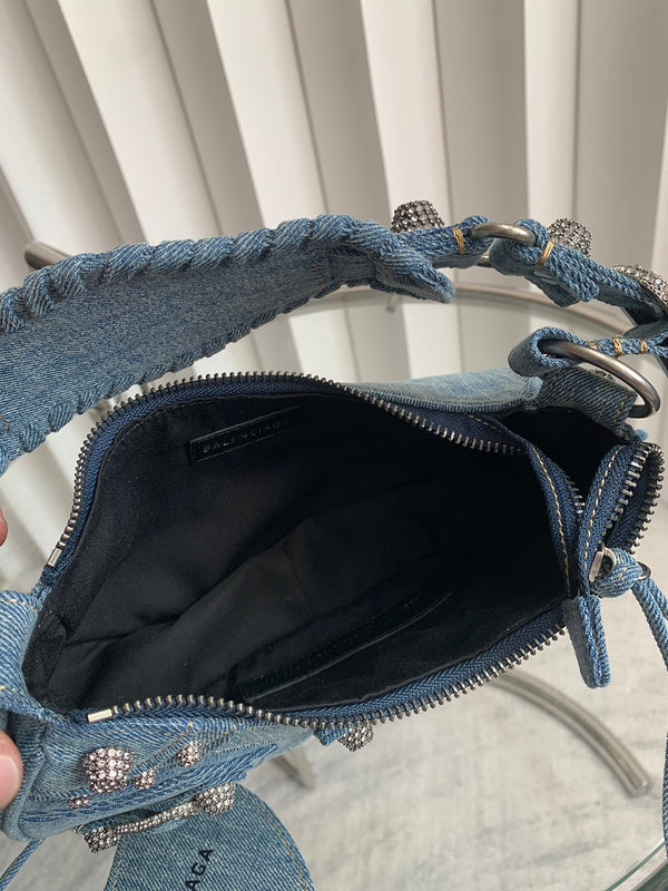 COZY - BG Bags - 244