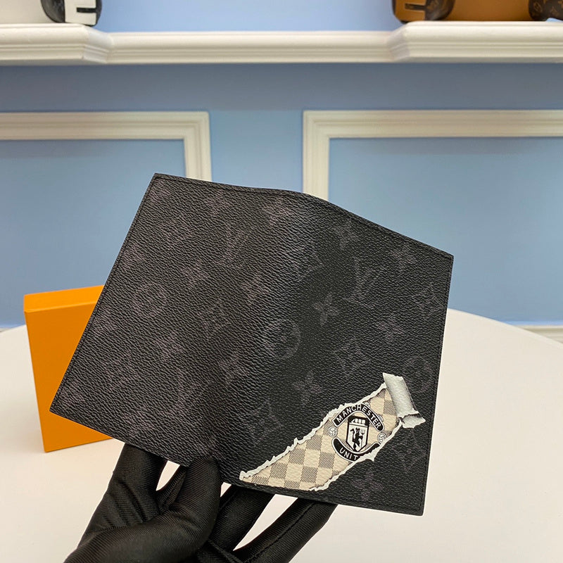 COZY - LOV Wallets - 125