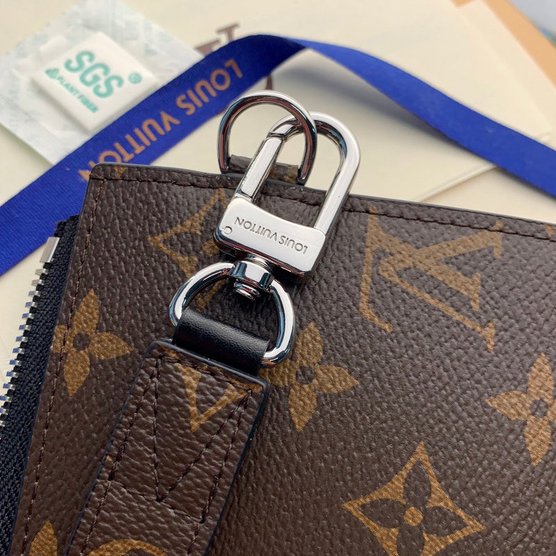 COZY - LOV Wallets - 495