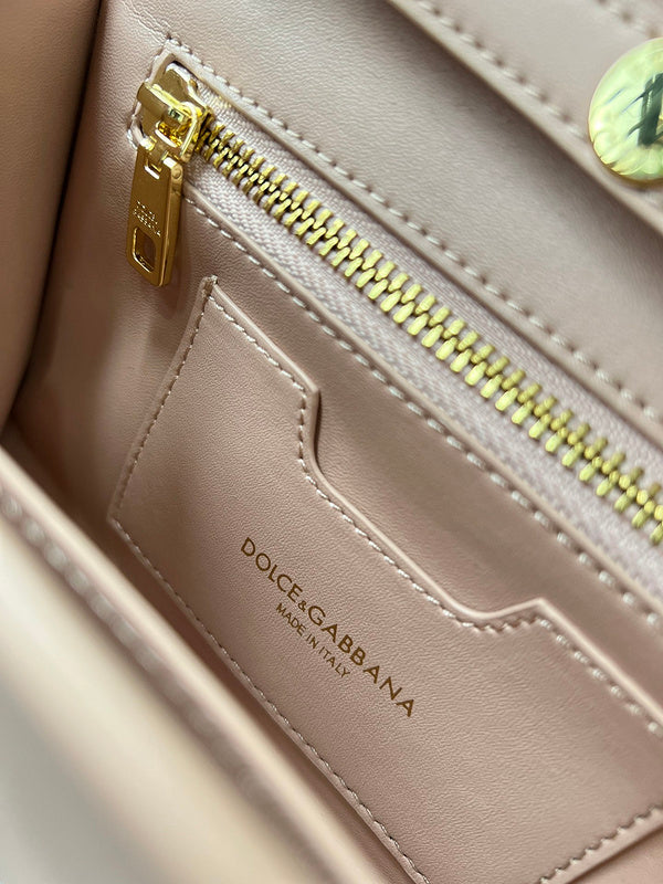 COZY - DAG Bags - 169