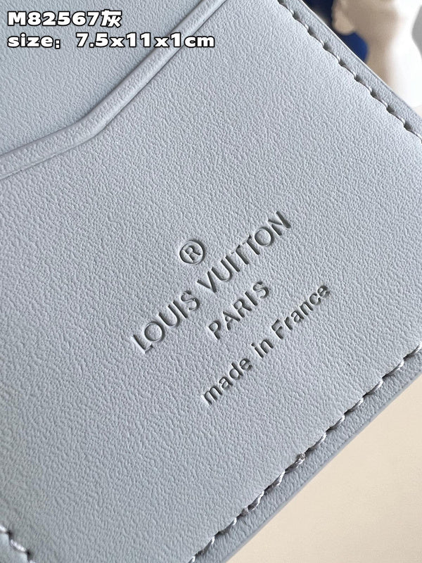 COZY - LOV Wallets - 062