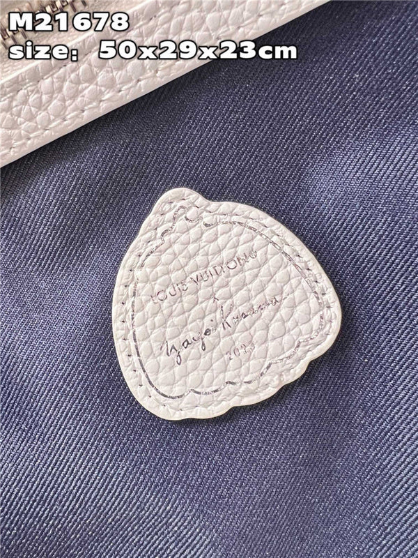 JB - LOV Travel Bags - 011