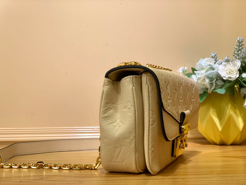 JB - LOV Lady Bags - 255