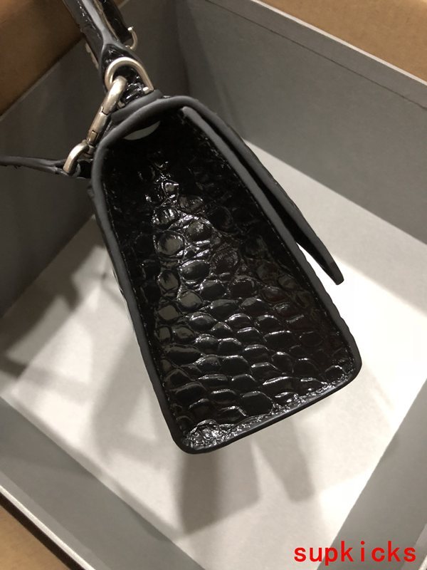 COZY BAGS - BG Hourglass Bags - 124